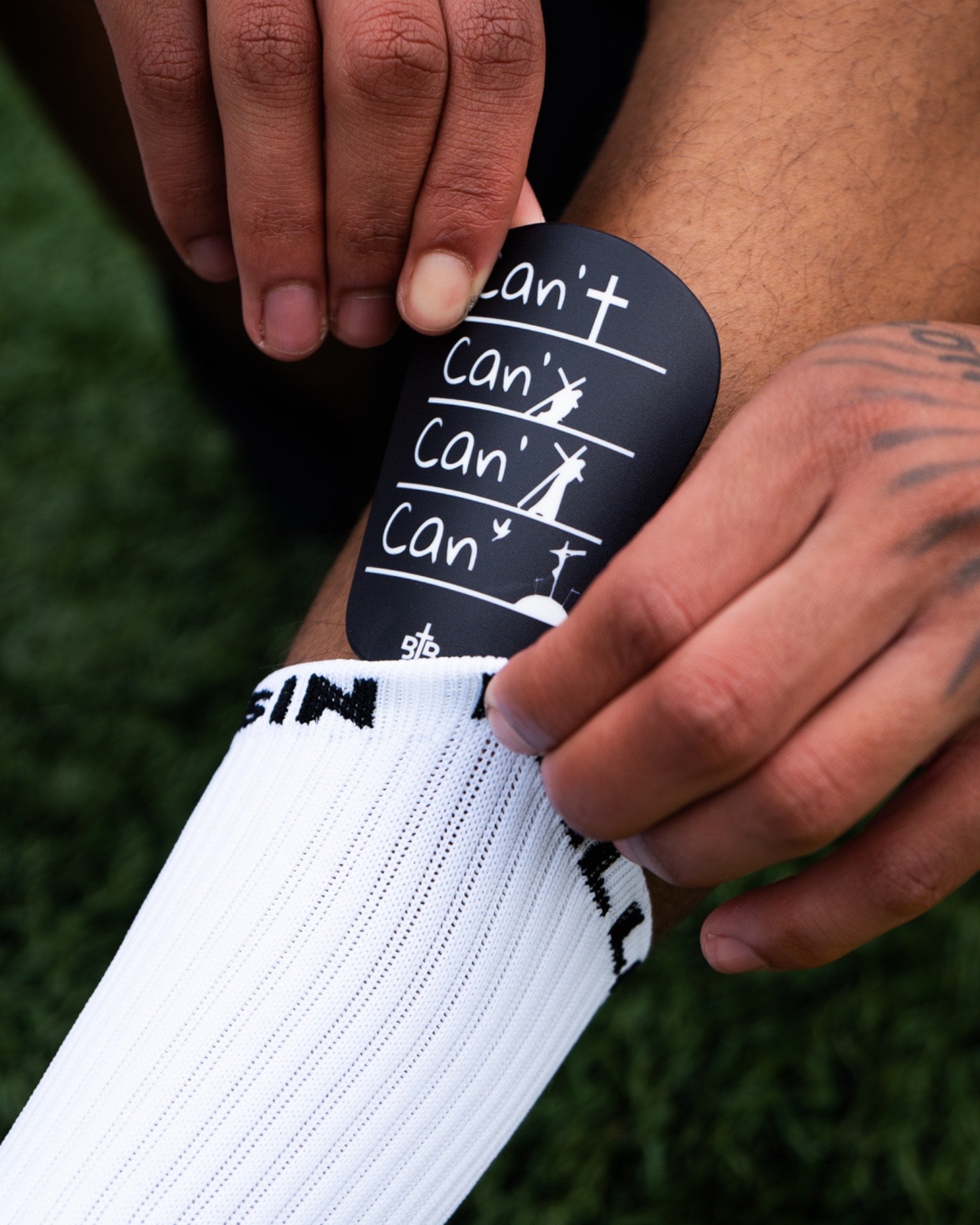 Blessin Ballers ‘Can’t Can’ Shinpads Black/White